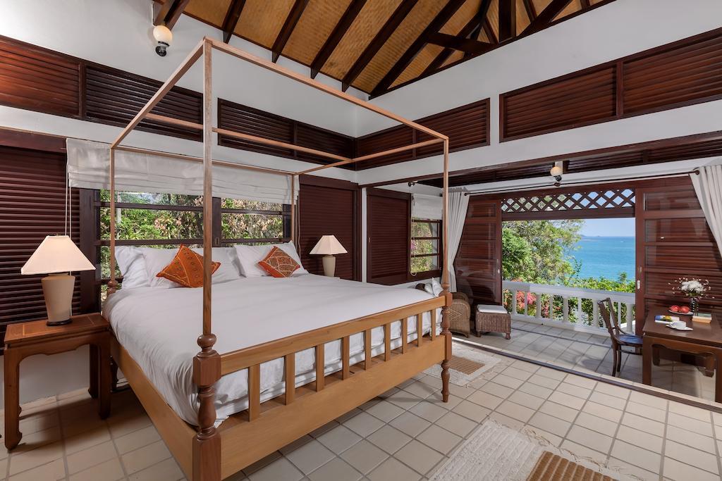 Baan Khunying - Secluded Phuket Beachfront Villa Rawai 部屋 写真