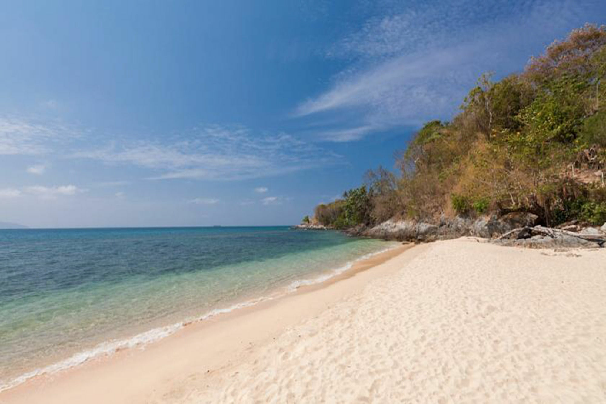 Baan Khunying - Secluded Phuket Beachfront Villa Rawai エクステリア 写真